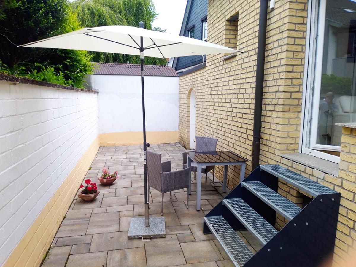 Zentrale Ruhige Lage Mit Parkplatz Und Terrasse Appartement Bad Honnef Buitenkant foto